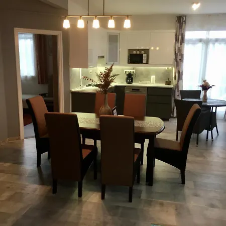 Diamond Apartman *